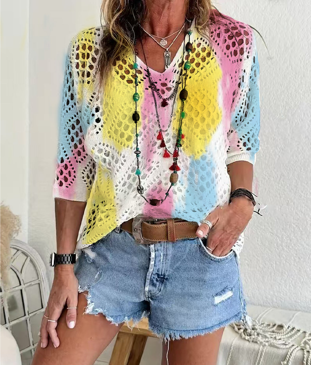 Womens Hollowed-Out Batwing-Sleeve Sweater With 3D Knitted Print