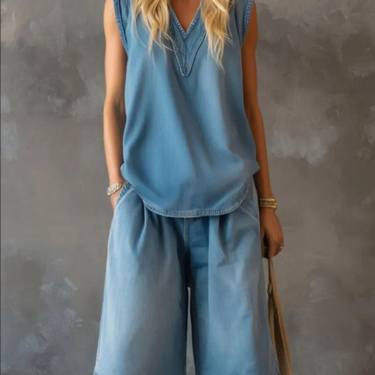 Womens V-neck Sleeveless Loose Top And Casual Wide-leg Shorts Set