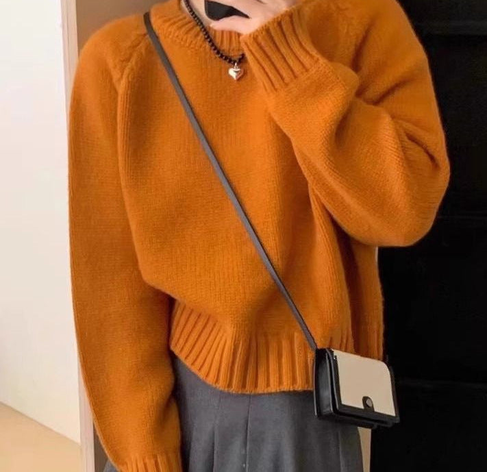 Womens Relaxed-fit Simple Crew-neck Long-sleeve Sweater