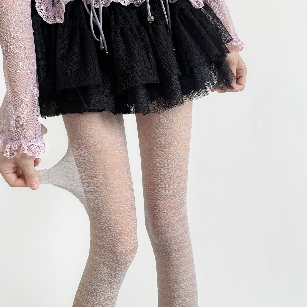 Retro Horizontal Lace Hollow Stockings Pure Desire Thin Jacquard Pantyhose Spring And Autumn