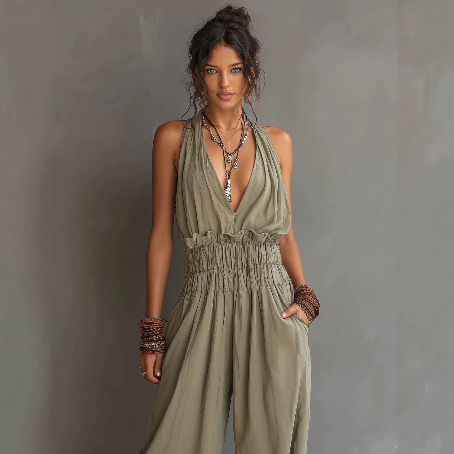 Strap-style V-neck Sleeveless Waist-cinching One-piece Suit