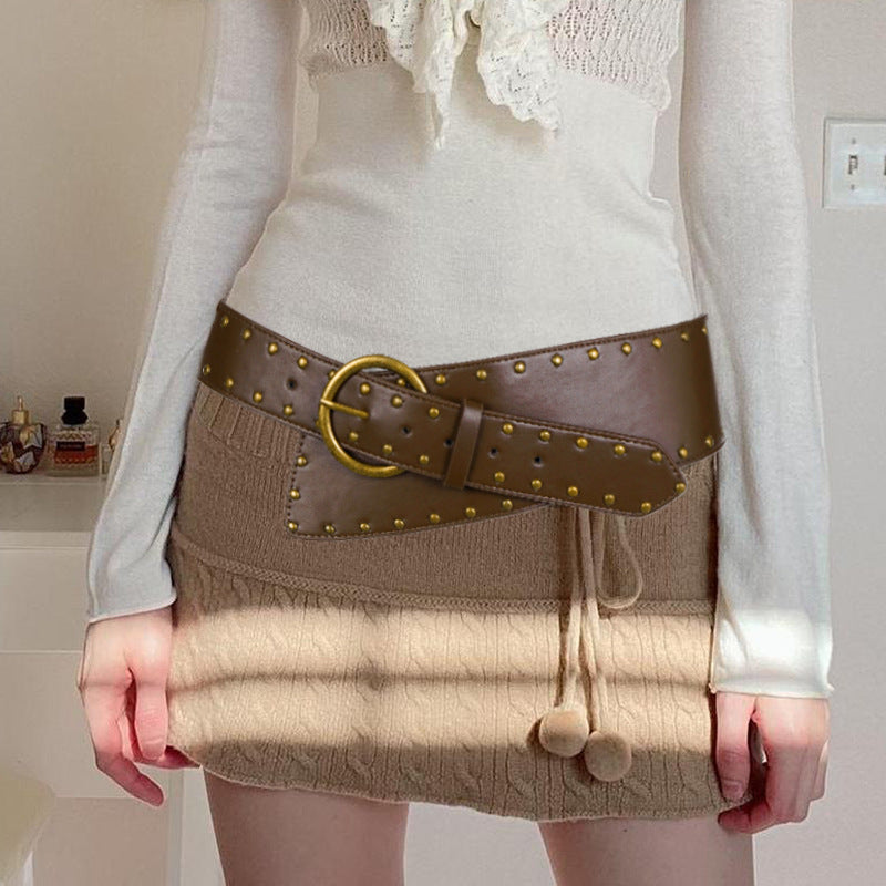 Retro Punk Belt with brown rivets and metal ring buckle