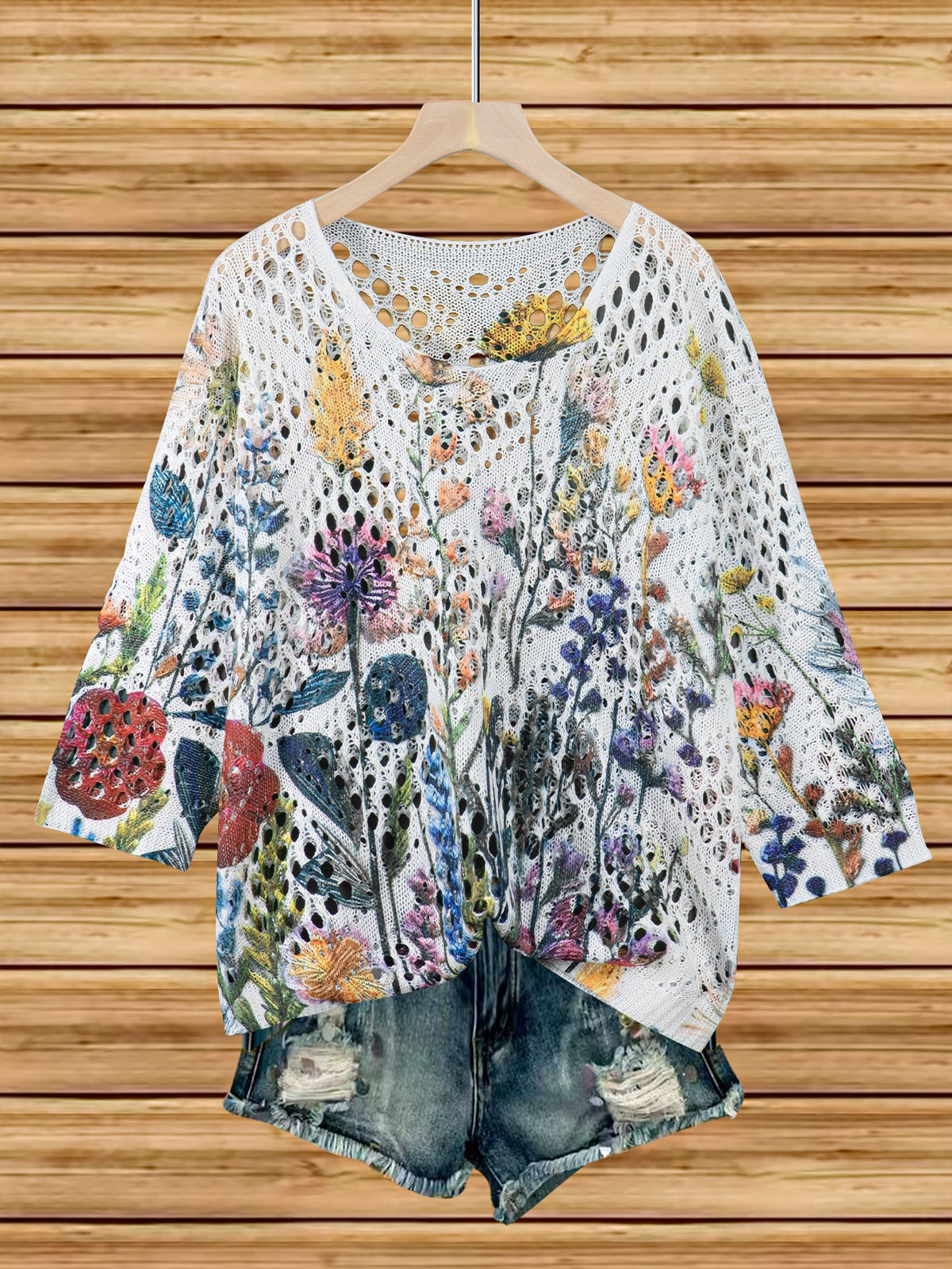Womens Hollowed-Out Batwing-Sleeve Sweater With 3D Knitted Print