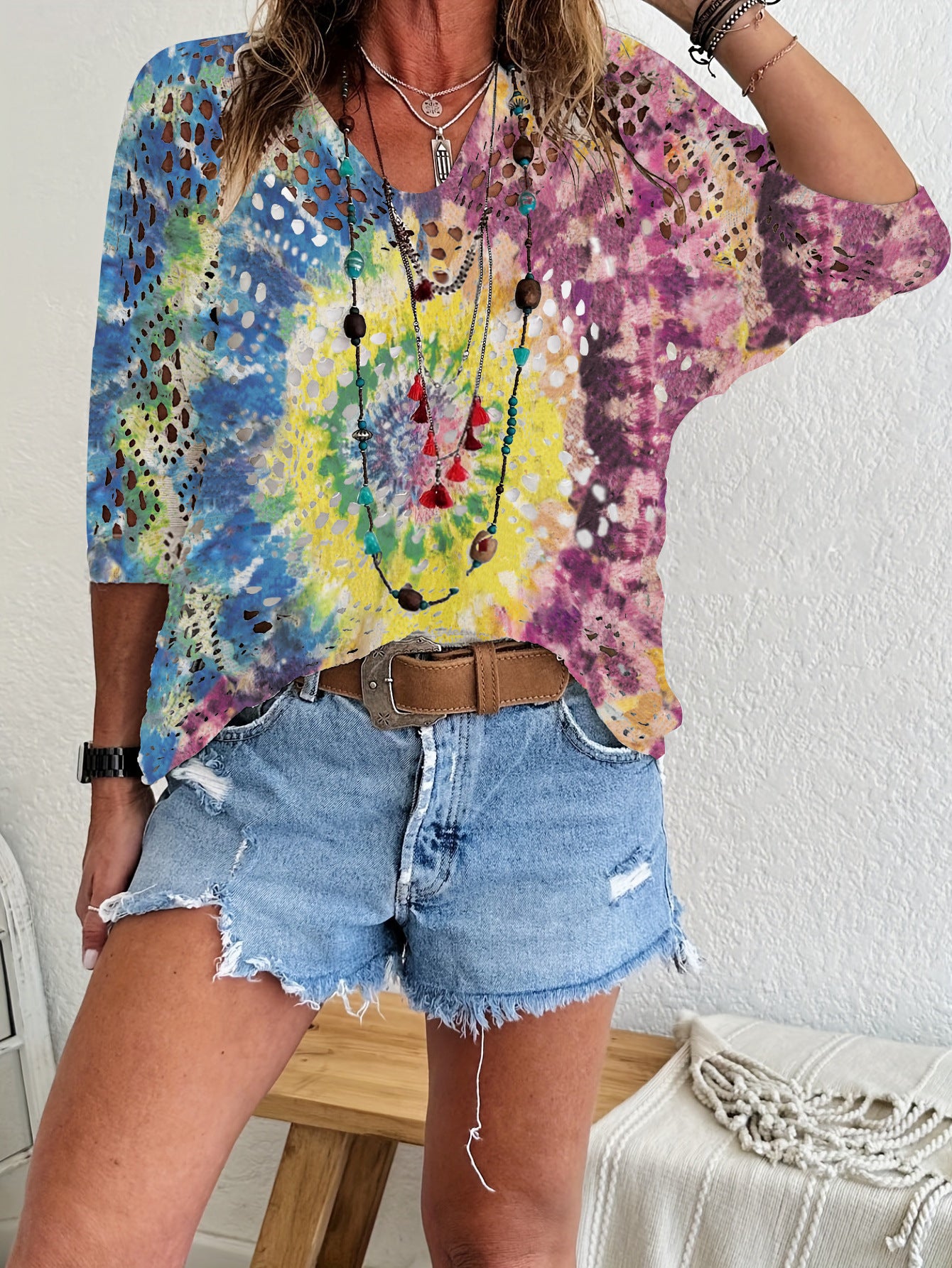 Womens Hollowed-Out Batwing-Sleeve Sweater With 3D Knitted Print