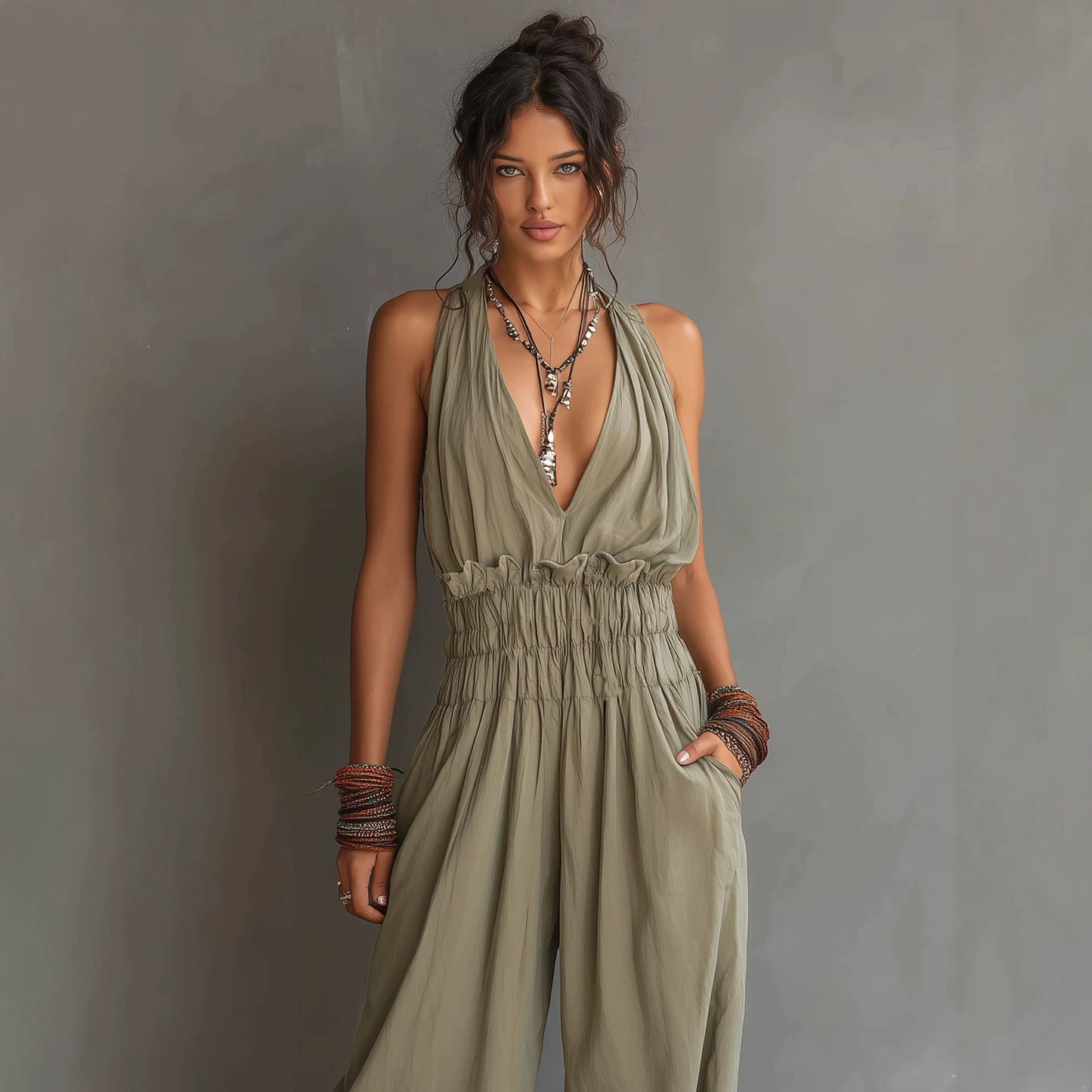 Strap-style V-neck Sleeveless Waist-cinching One-piece Suit