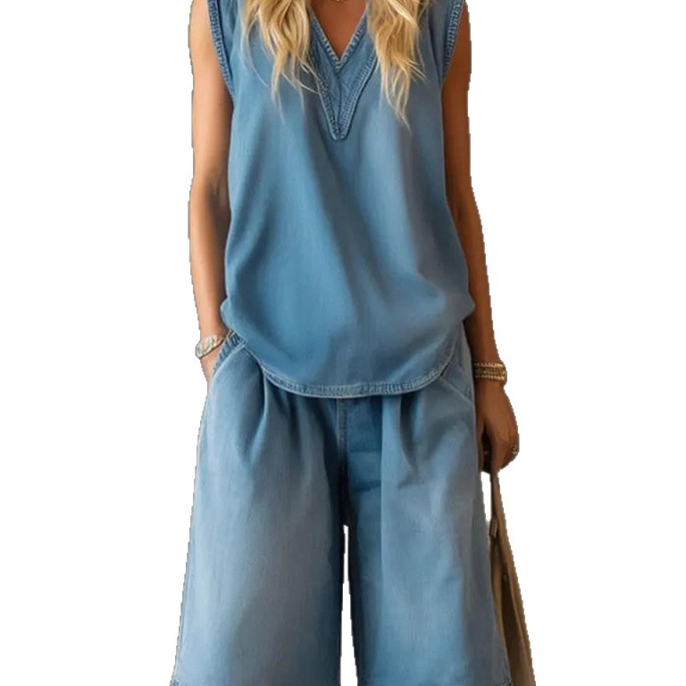 Womens V-neck Sleeveless Loose Top And Casual Wide-leg Shorts Set