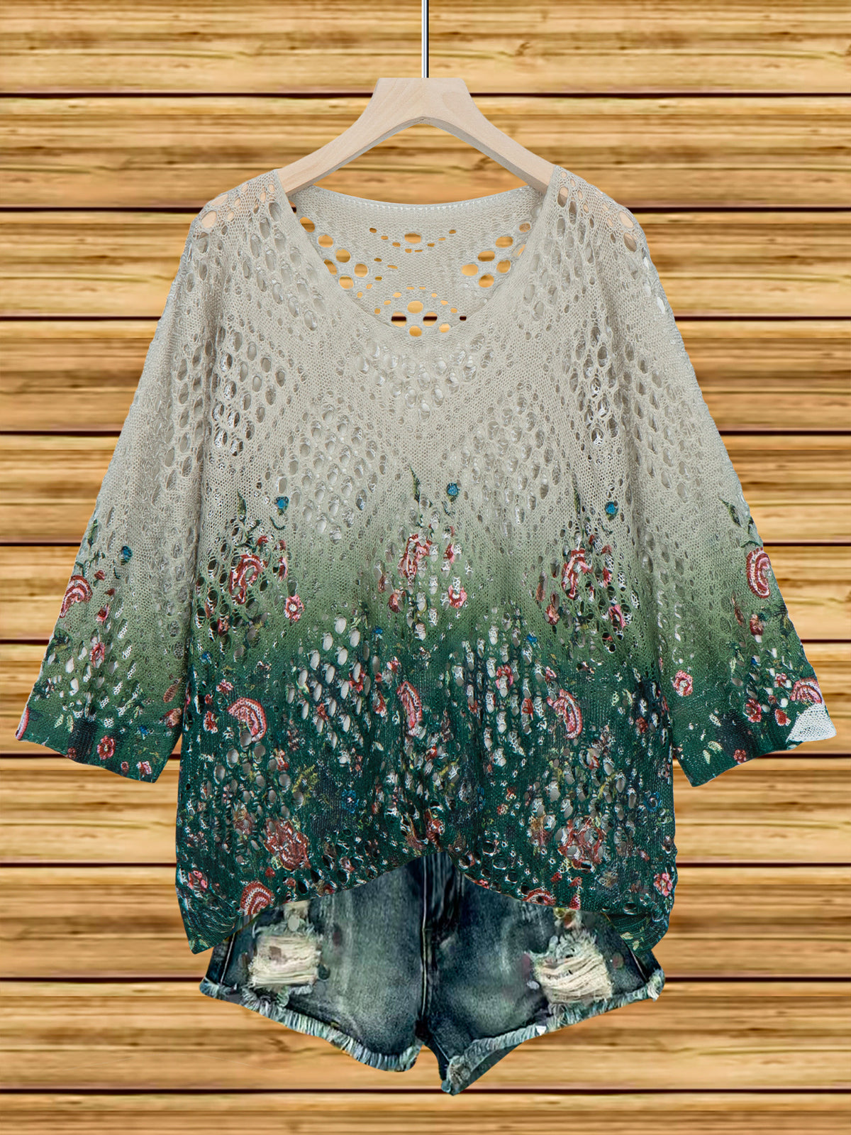 Womens Hollowed-Out Batwing-Sleeve Sweater With 3D Knitted Print