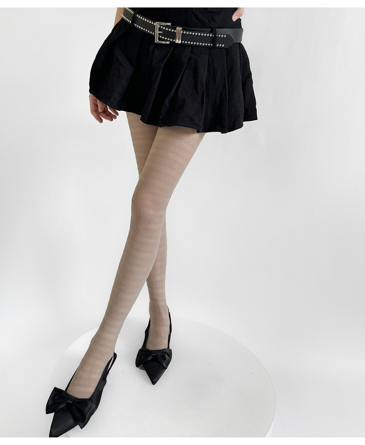 Retro Horizontal Lace Hollow Stockings Pure Desire Thin Jacquard Pantyhose Spring And Autumn