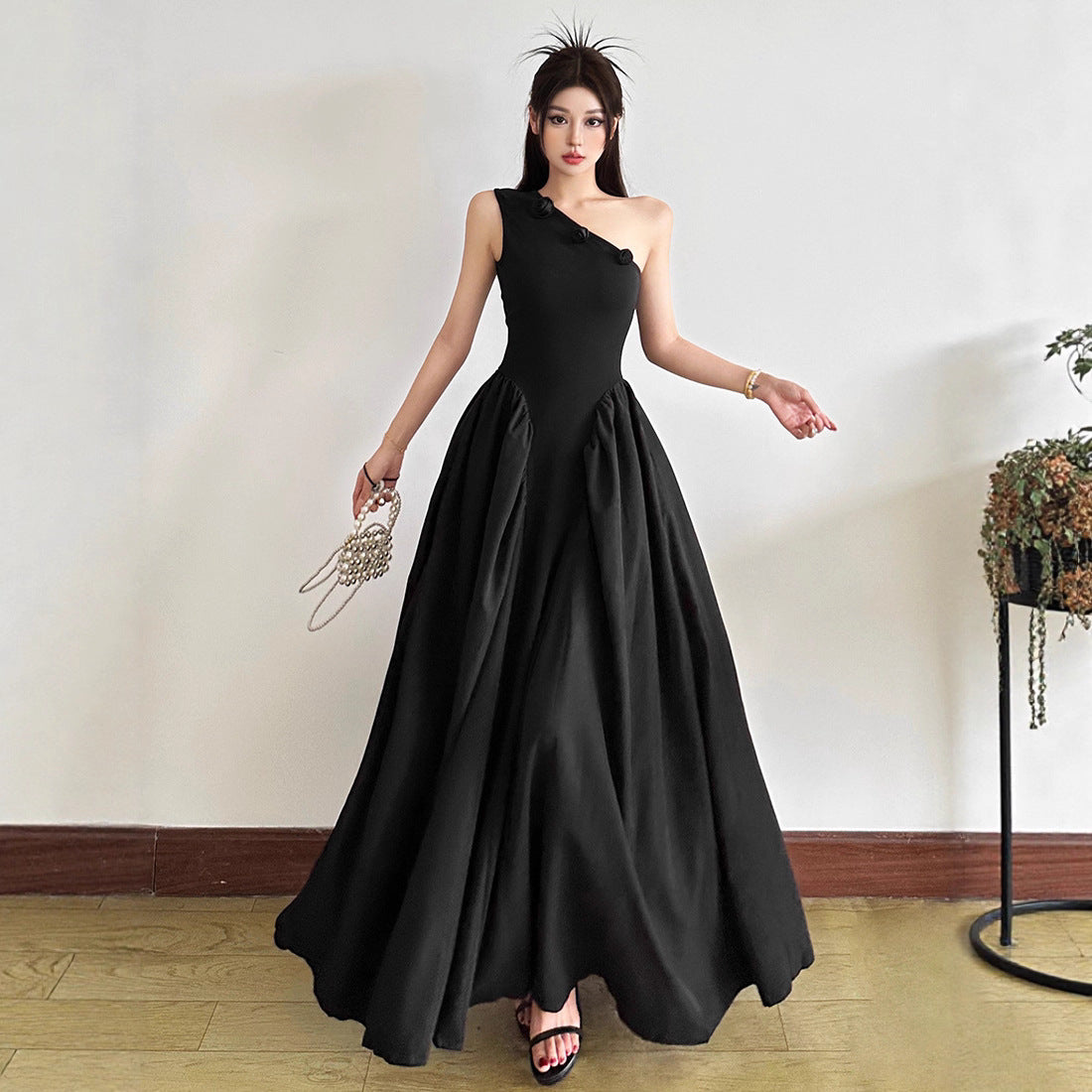 Best-selling Elegant Three-dimensional Floral-design Off-shoulder Pleated Dress