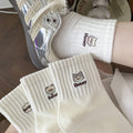 Cute Cat & Bow Embroidered White Crew Socks, Ribbed Knit Casual Socks With Honey Text, Women's Minimalist Sweet Socks For Everyday & Preppy Outfits