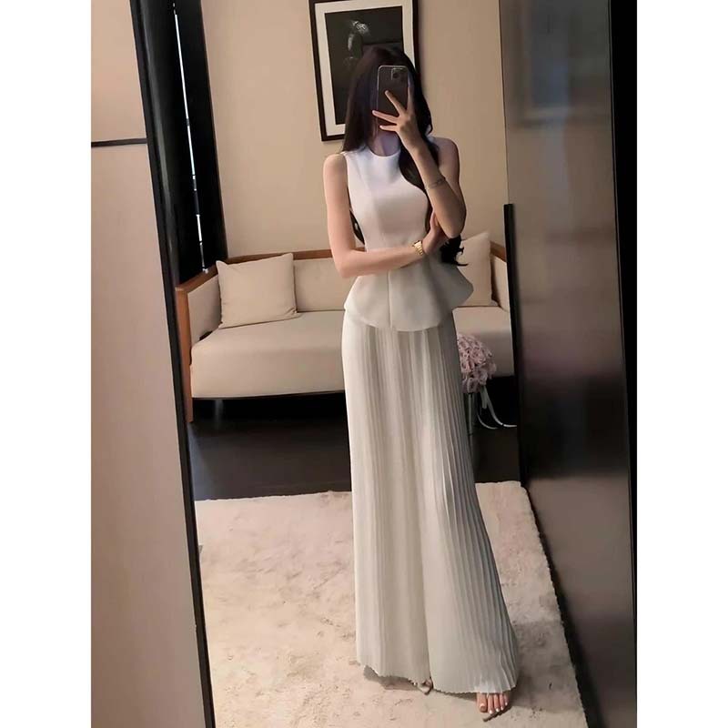 Pleated Vest And Wide-leg Pants Two-piece Set