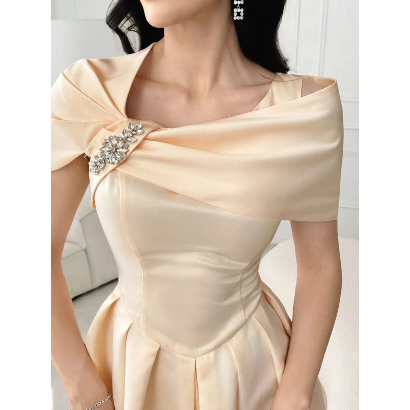 Womens Slim-fit Elegant Off-shoulder Waist-cinching Dress