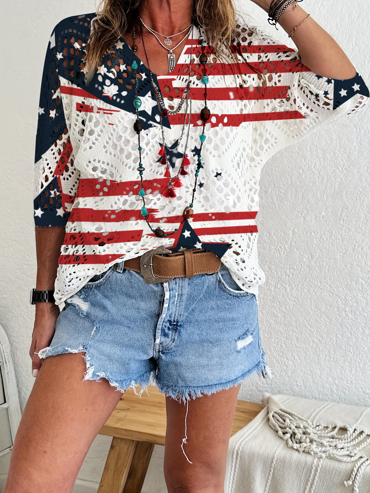 Womens Hollowed-Out Batwing-Sleeve Sweater With 3D Knitted Print